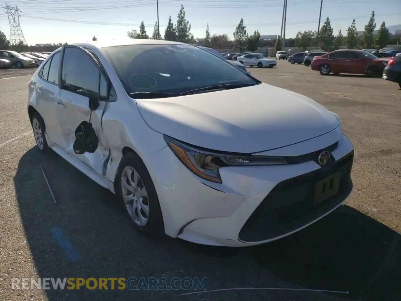 1 Photograph of a damaged car 5YFEPRAE8LP040529 TOYOTA COROLLA 2020