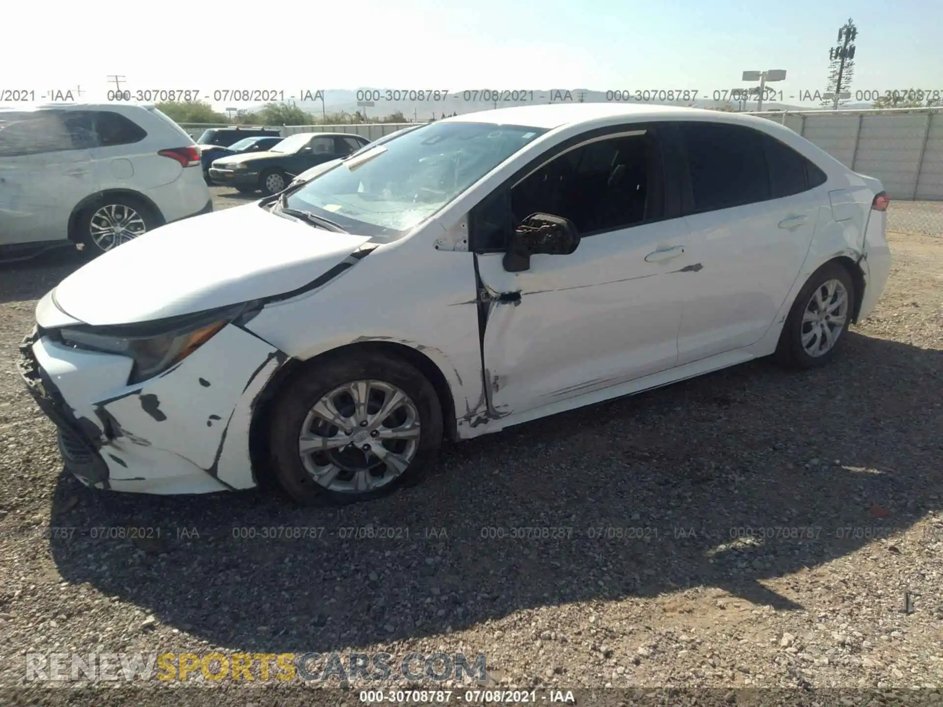 2 Photograph of a damaged car 5YFEPRAE8LP052423 TOYOTA COROLLA 2020