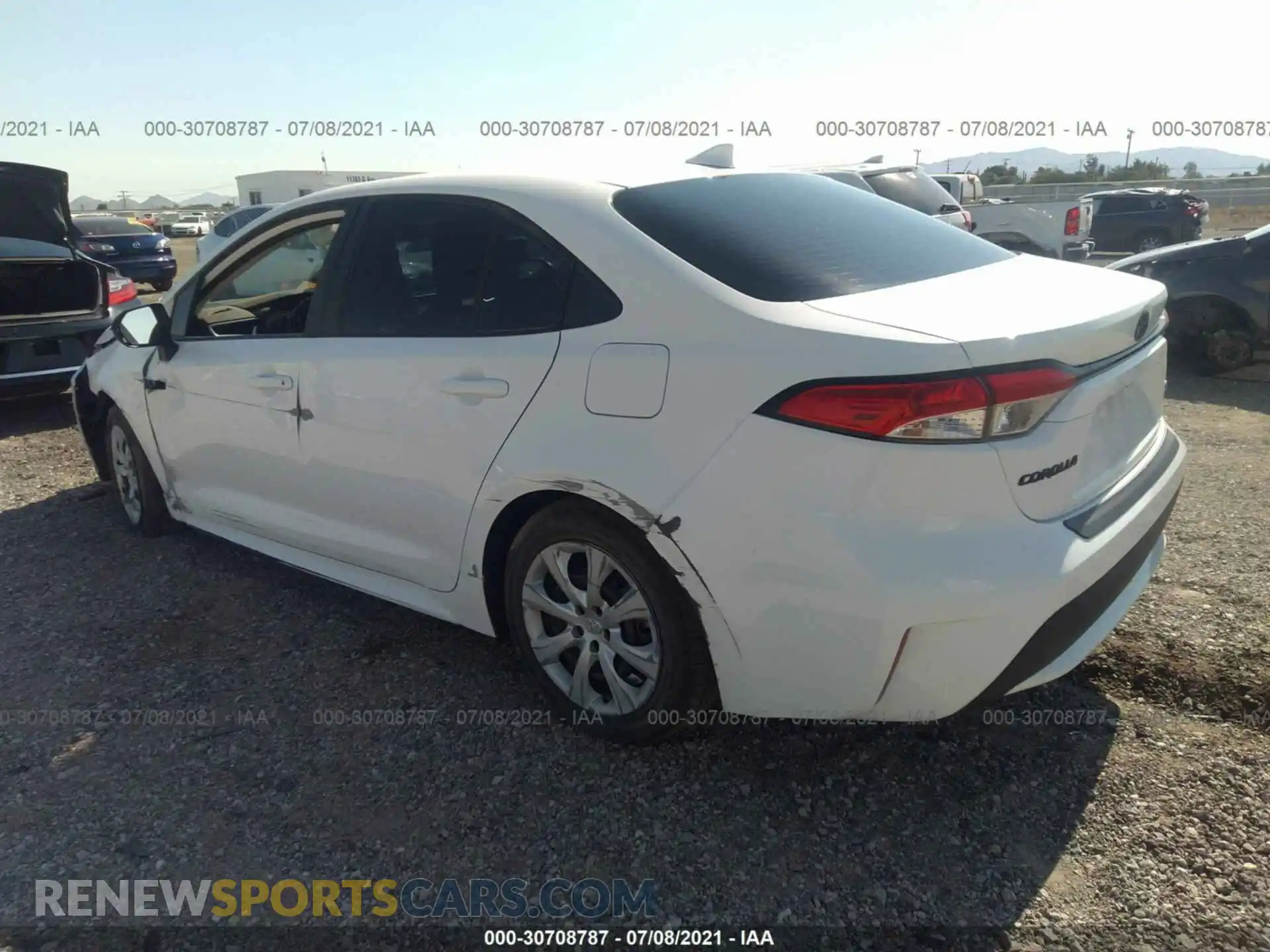 3 Photograph of a damaged car 5YFEPRAE8LP052423 TOYOTA COROLLA 2020
