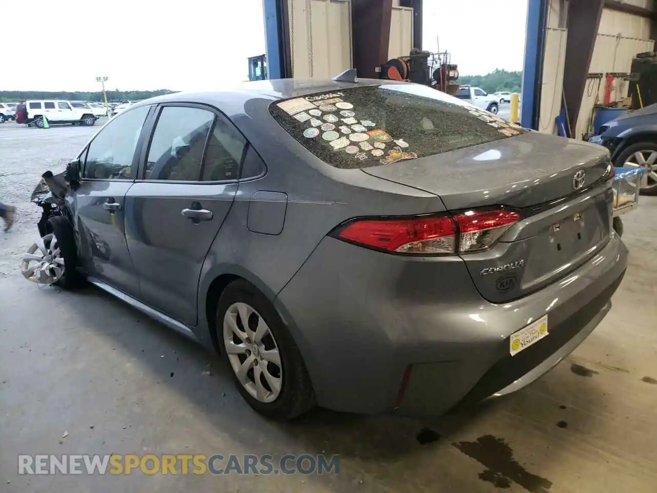 3 Photograph of a damaged car 5YFEPRAE8LP059842 TOYOTA COROLLA 2020
