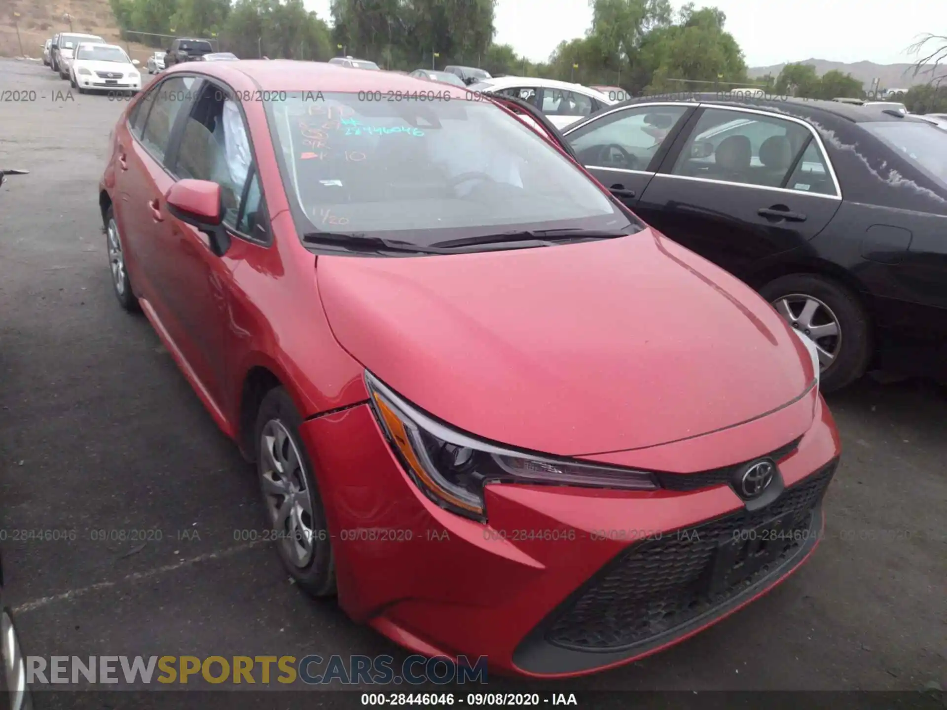1 Photograph of a damaged car 5YFEPRAE8LP073157 TOYOTA COROLLA 2020