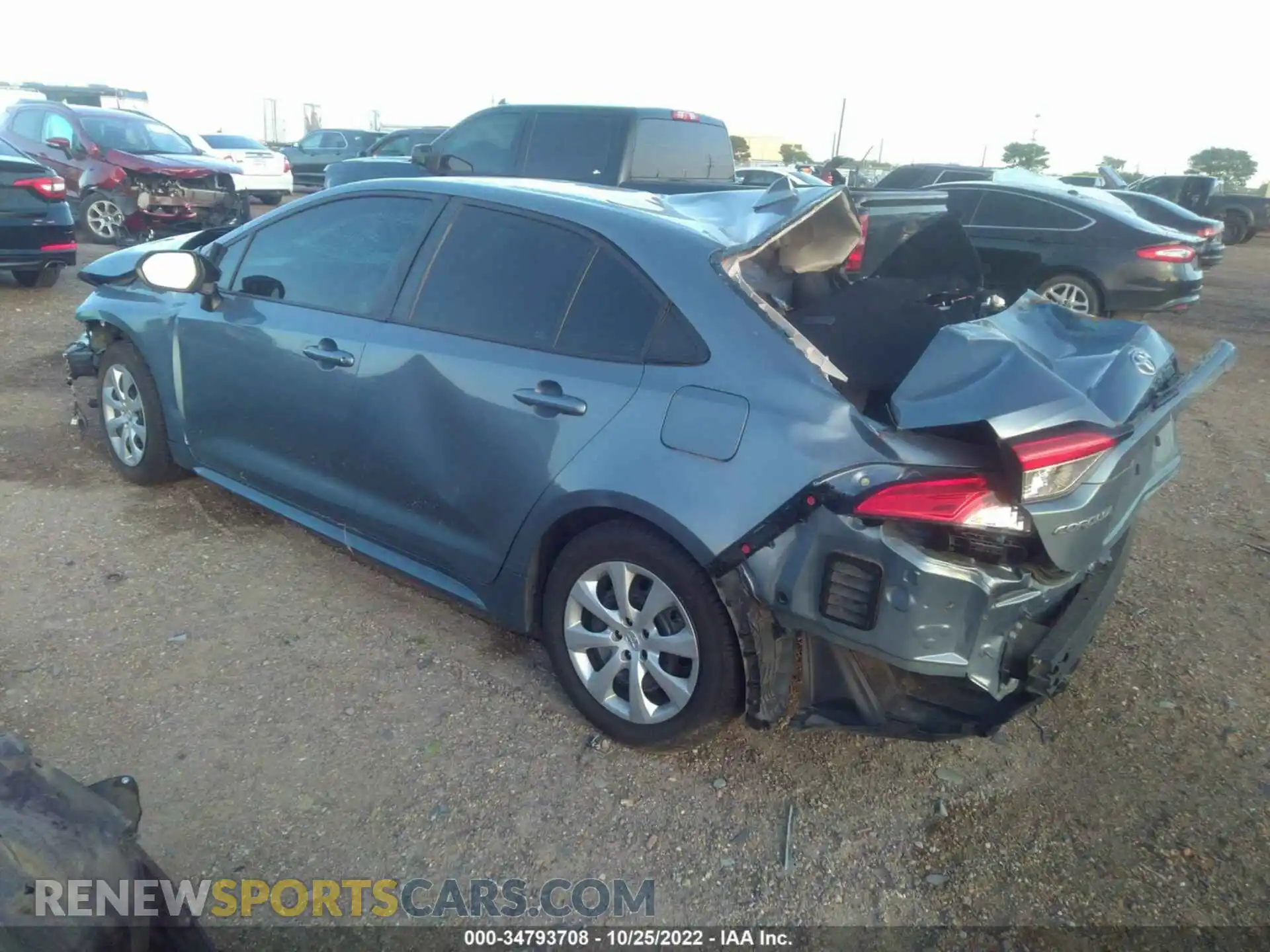 3 Фотография поврежденного автомобиля 5YFEPRAE8LP077435 TOYOTA COROLLA 2020