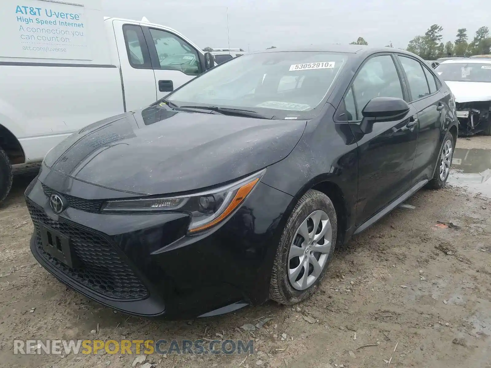 2 Photograph of a damaged car 5YFEPRAE8LP077550 TOYOTA COROLLA 2020