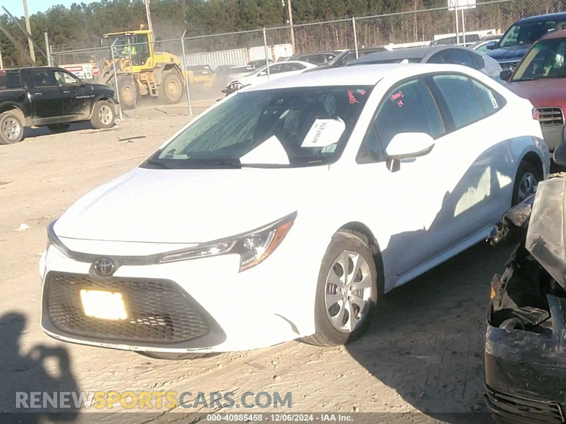 2 fotografías del automóvil dañado 5YFEPRAE8LP077712 TOYOTA COROLLA 2020