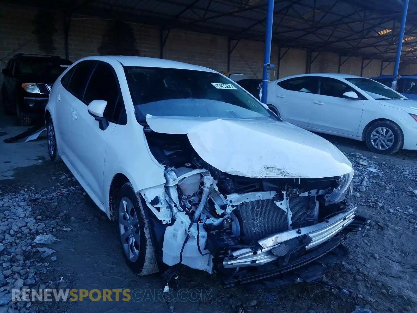 1 Photograph of a damaged car 5YFEPRAE8LP078861 TOYOTA COROLLA 2020