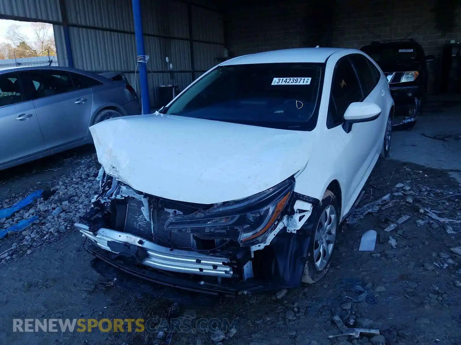 2 Photograph of a damaged car 5YFEPRAE8LP078861 TOYOTA COROLLA 2020