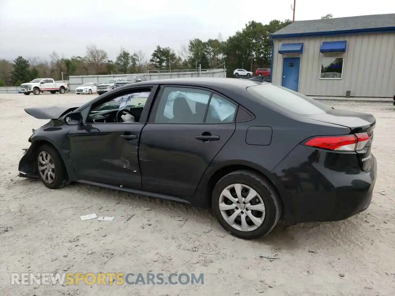 2 Photograph of a damaged car 5YFEPRAE8LP079038 TOYOTA COROLLA 2020