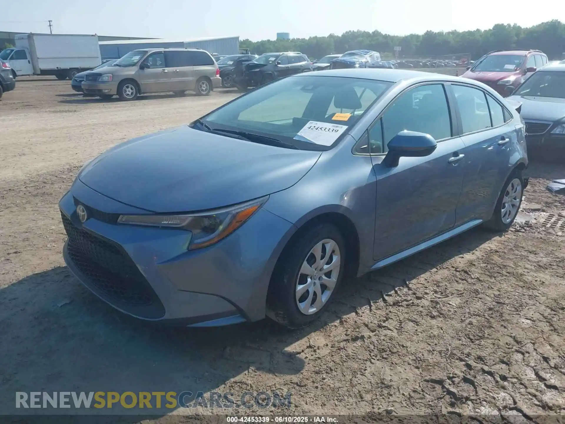 2 Photograph of a damaged car 5YFEPRAE8LP083431 TOYOTA COROLLA 2020