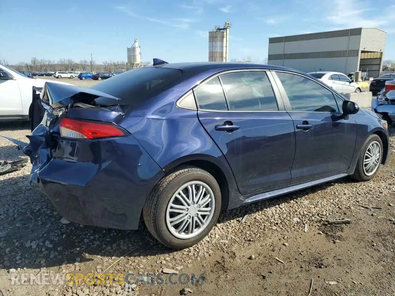 3 Photograph of a damaged car 5YFEPRAE8LP084045 TOYOTA COROLLA 2020