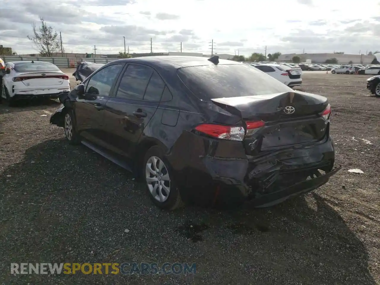 3 Photograph of a damaged car 5YFEPRAE8LP084921 TOYOTA COROLLA 2020