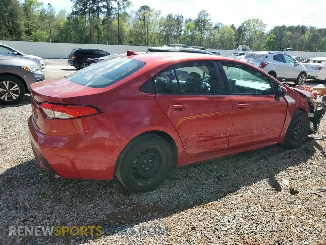 3 Photograph of a damaged car 5YFEPRAE8LP093893 TOYOTA COROLLA 2020