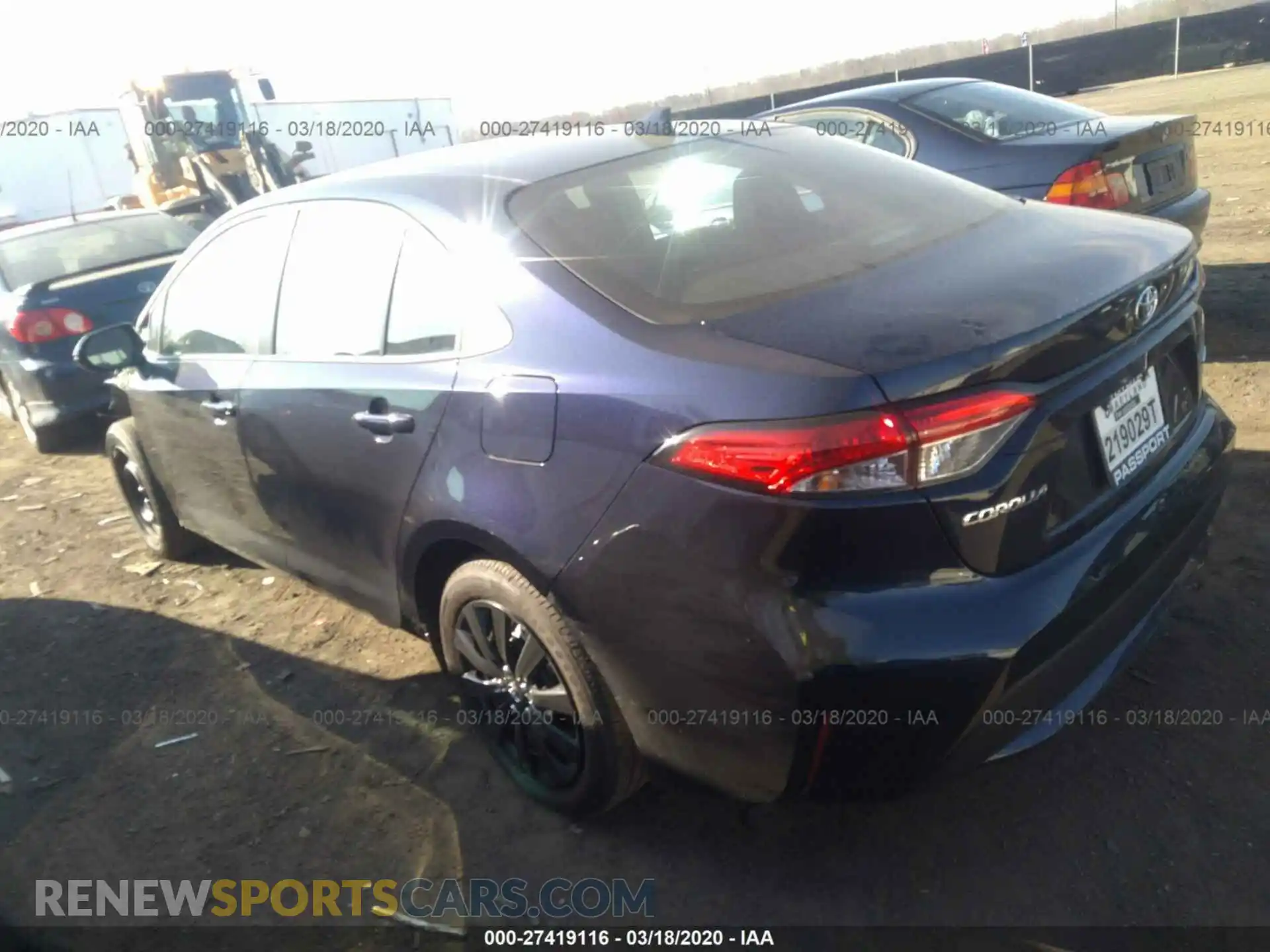 3 Photograph of a damaged car 5YFEPRAE8LP095563 TOYOTA COROLLA 2020