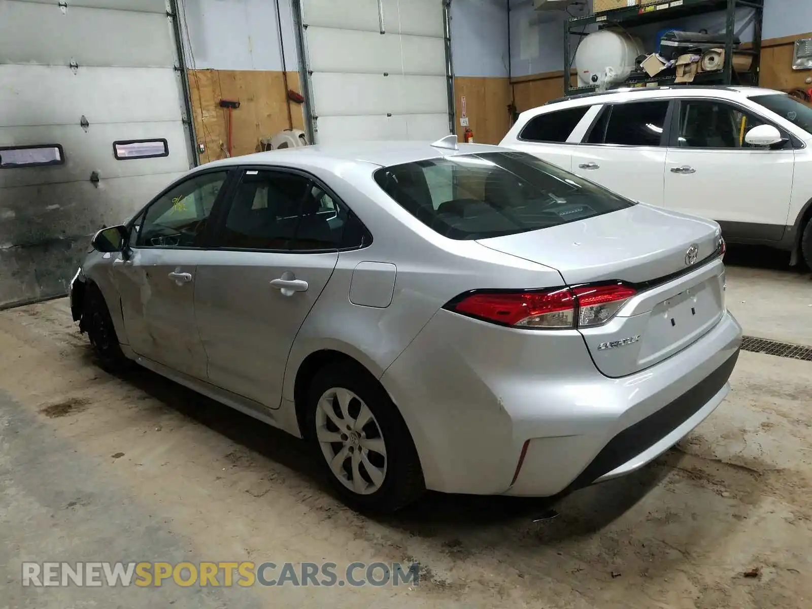 3 Photograph of a damaged car 5YFEPRAE8LP108912 TOYOTA COROLLA 2020