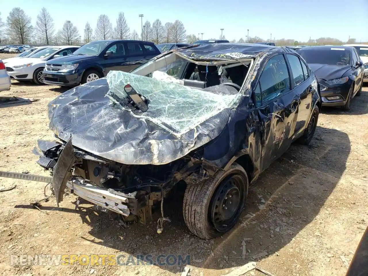 2 Photograph of a damaged car 5YFEPRAE8LP110675 TOYOTA COROLLA 2020