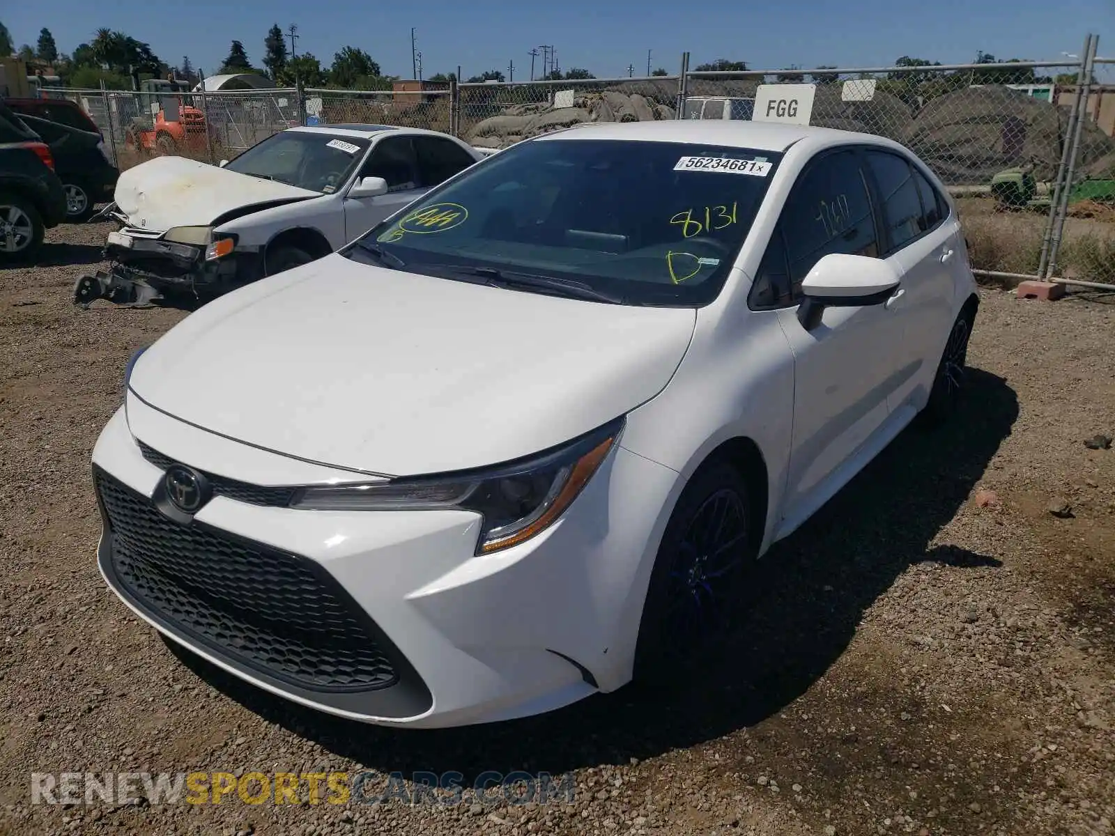 2 Photograph of a damaged car 5YFEPRAE8LP119814 TOYOTA COROLLA 2020