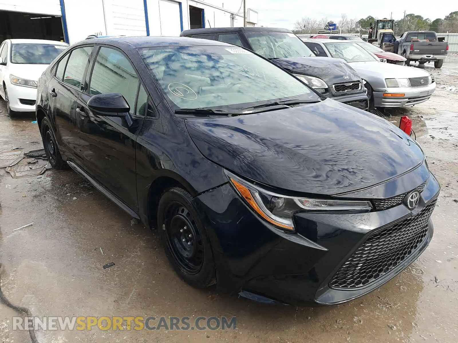 1 Photograph of a damaged car 5YFEPRAE8LP123751 TOYOTA COROLLA 2020