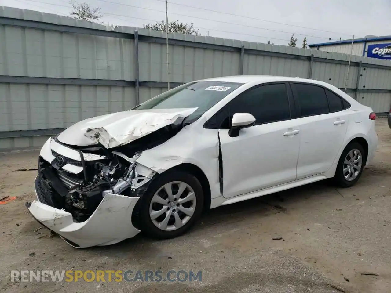 1 Photograph of a damaged car 5YFEPRAE8LP138685 TOYOTA COROLLA 2020