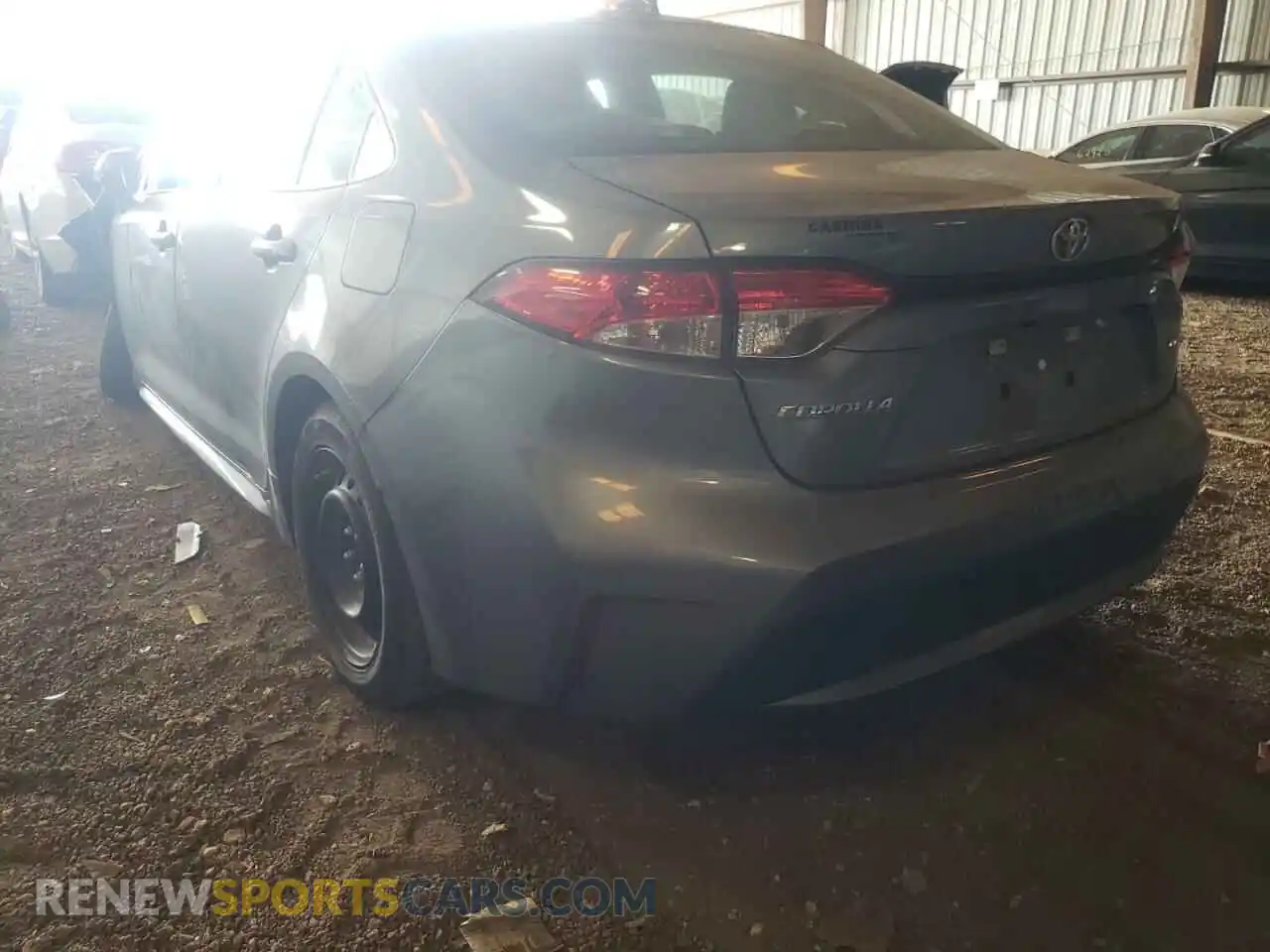 3 Photograph of a damaged car 5YFEPRAE9LP017924 TOYOTA COROLLA 2020
