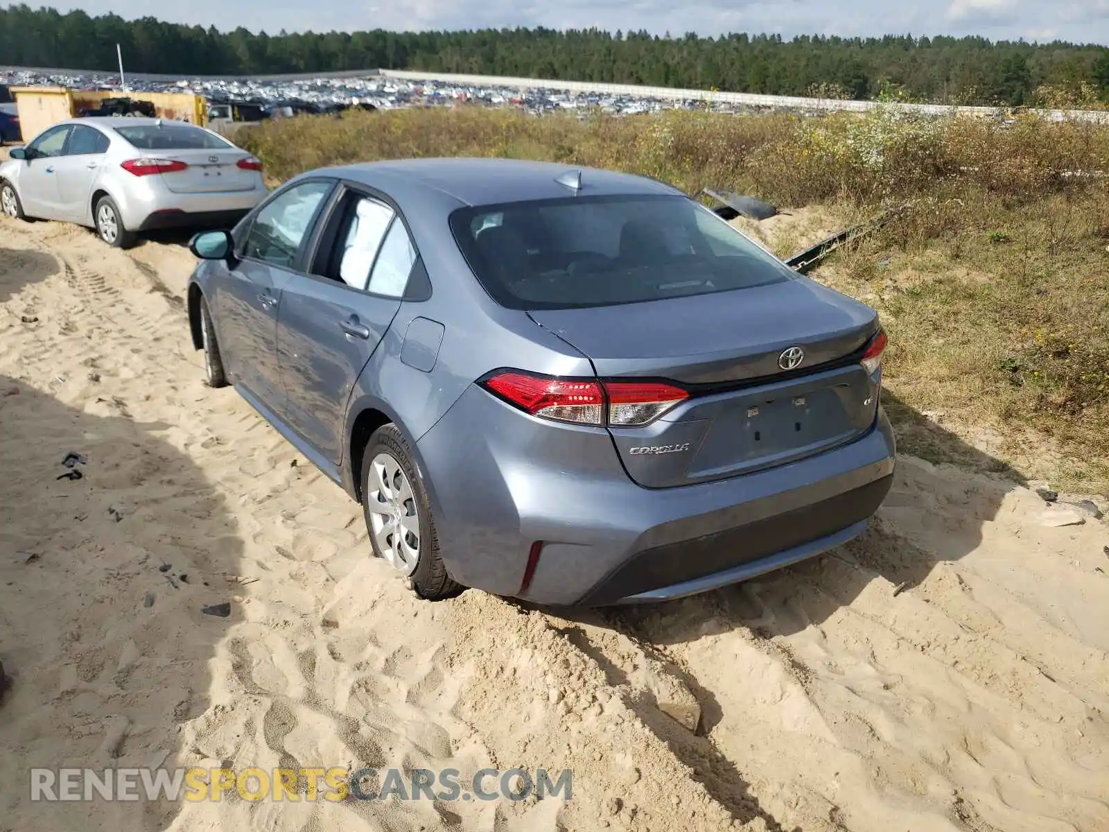 3 Photograph of a damaged car 5YFEPRAE9LP020919 TOYOTA COROLLA 2020