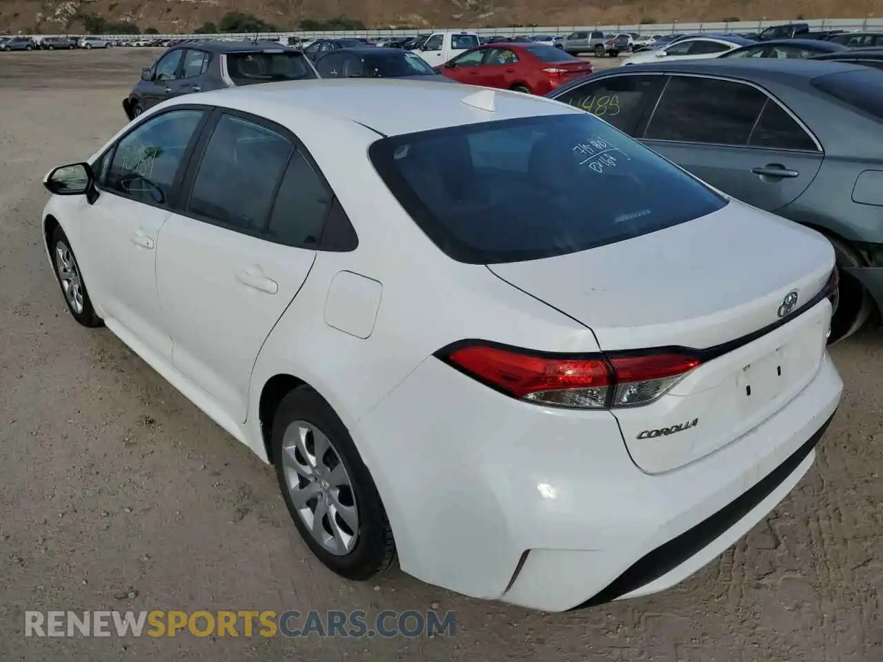 3 Photograph of a damaged car 5YFEPRAE9LP024386 TOYOTA COROLLA 2020