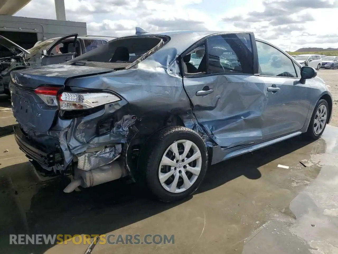 3 Photograph of a damaged car 5YFEPRAE9LP025022 TOYOTA COROLLA 2020