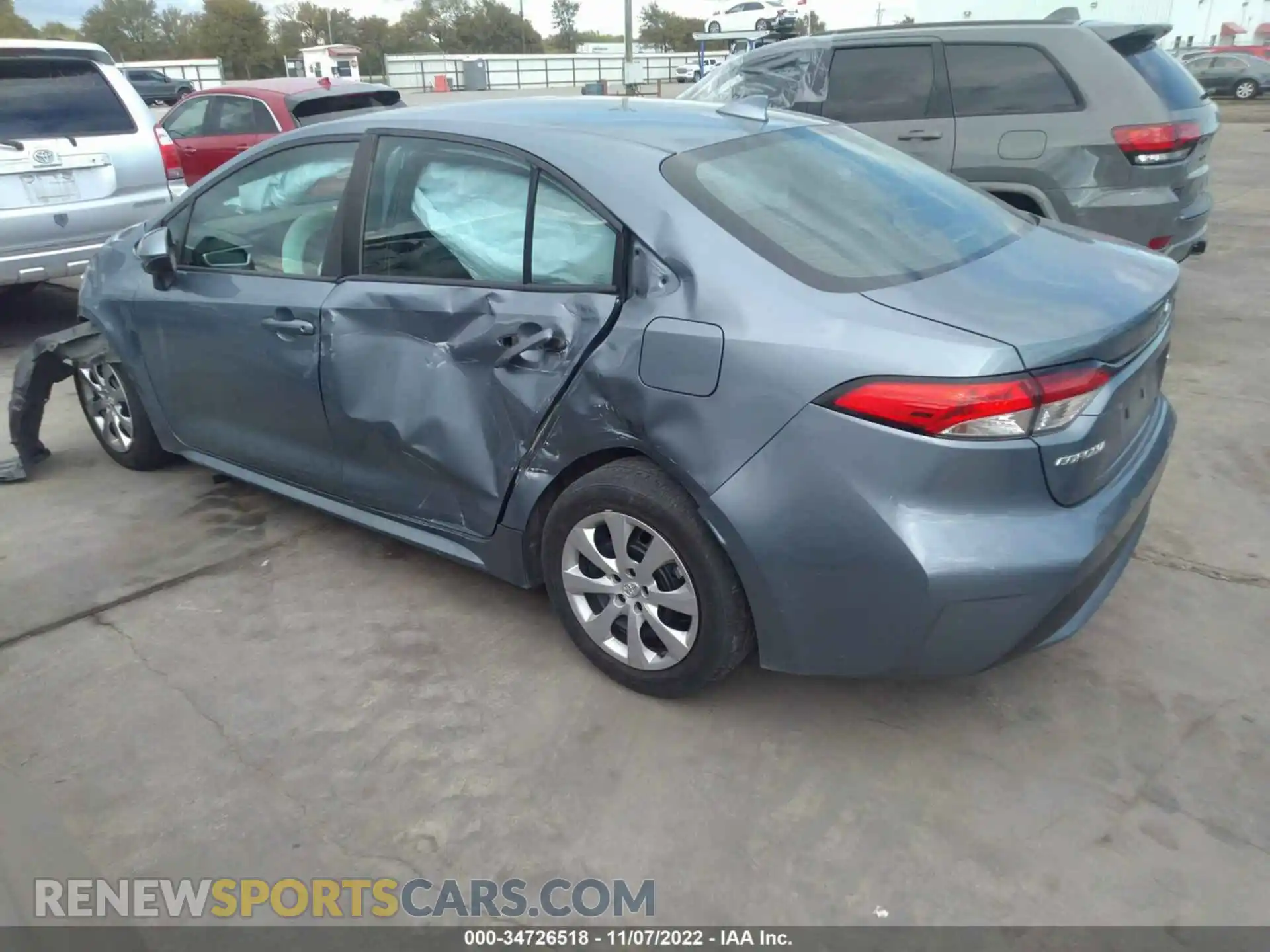 3 Photograph of a damaged car 5YFEPRAE9LP040619 TOYOTA COROLLA 2020
