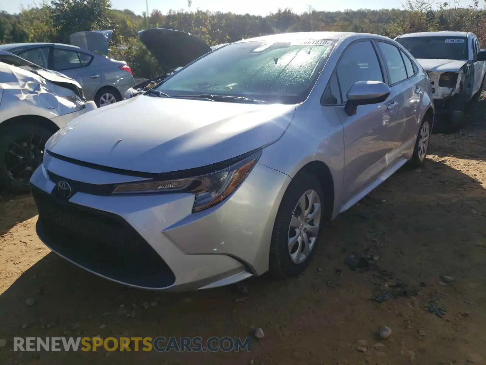 2 Photograph of a damaged car 5YFEPRAE9LP051278 TOYOTA COROLLA 2020