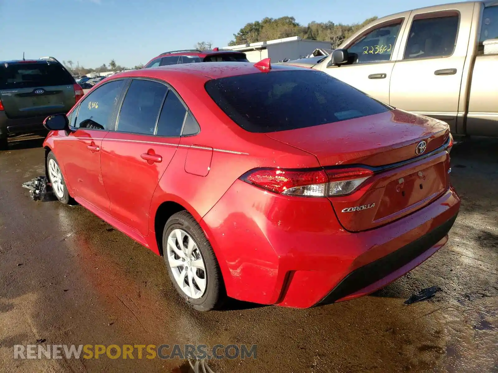 3 Photograph of a damaged car 5YFEPRAE9LP054472 TOYOTA COROLLA 2020