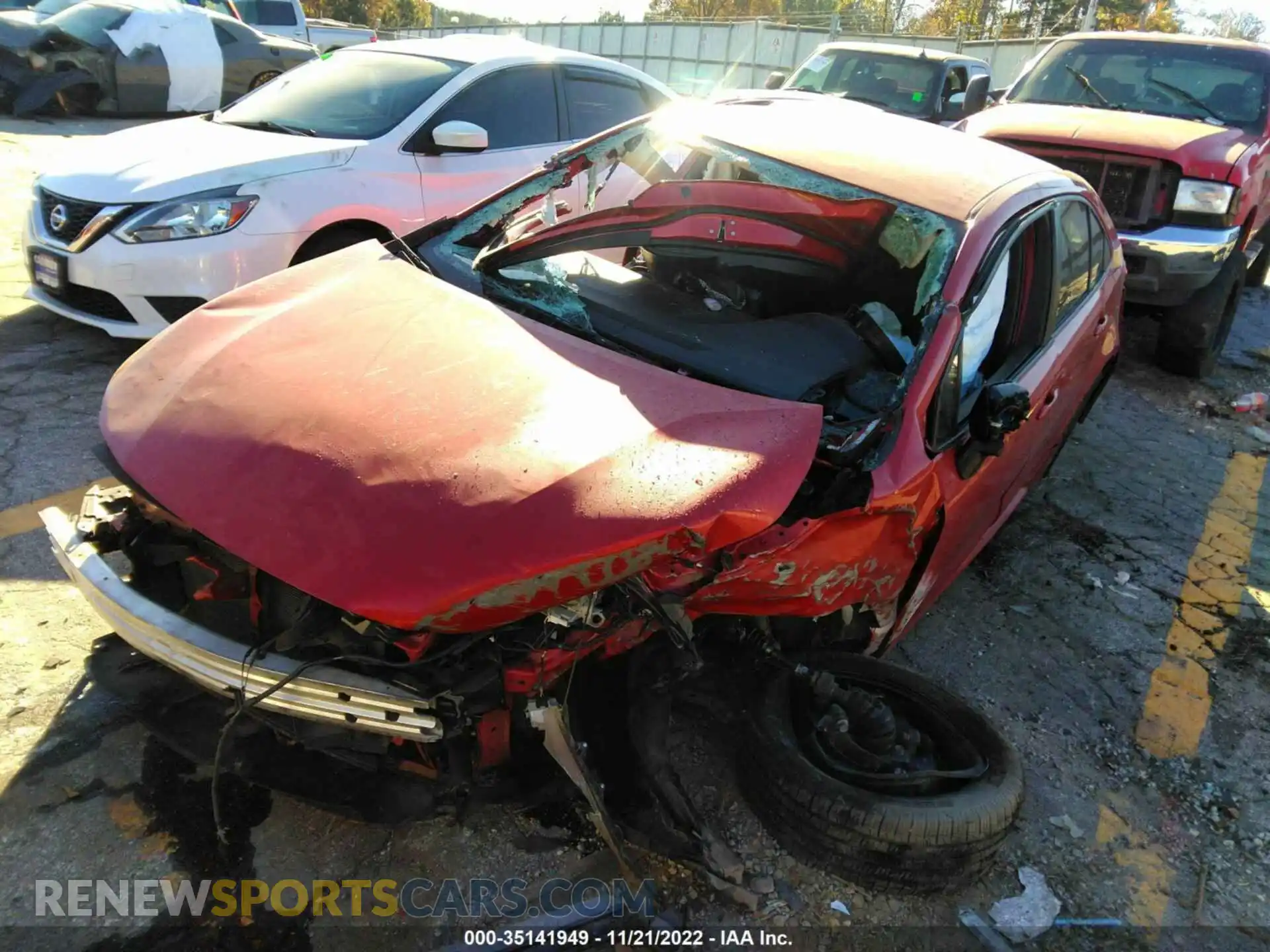 2 fotografías del automóvil dañado 5YFEPRAE9LP057758 TOYOTA COROLLA 2020