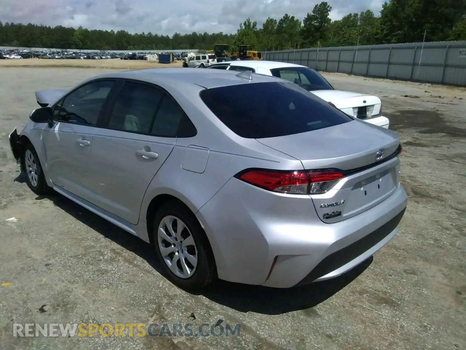 3 Photograph of a damaged car 5YFEPRAE9LP079677 TOYOTA COROLLA 2020