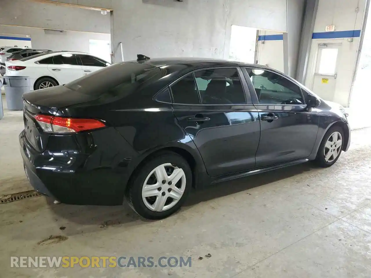 3 Фотография поврежденного автомобиля 5YFEPRAE9LP081624 TOYOTA COROLLA 2020