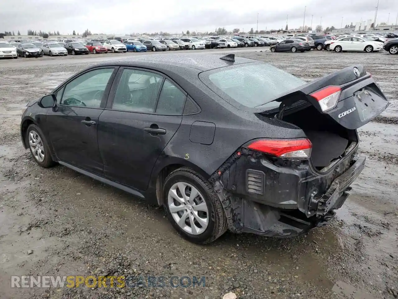 2 Photograph of a damaged car 5YFEPRAE9LP086662 TOYOTA COROLLA 2020