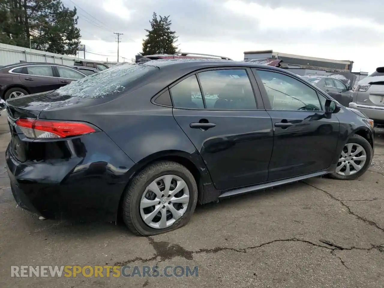 3 Photograph of a damaged car 5YFEPRAE9LP090565 TOYOTA COROLLA 2020