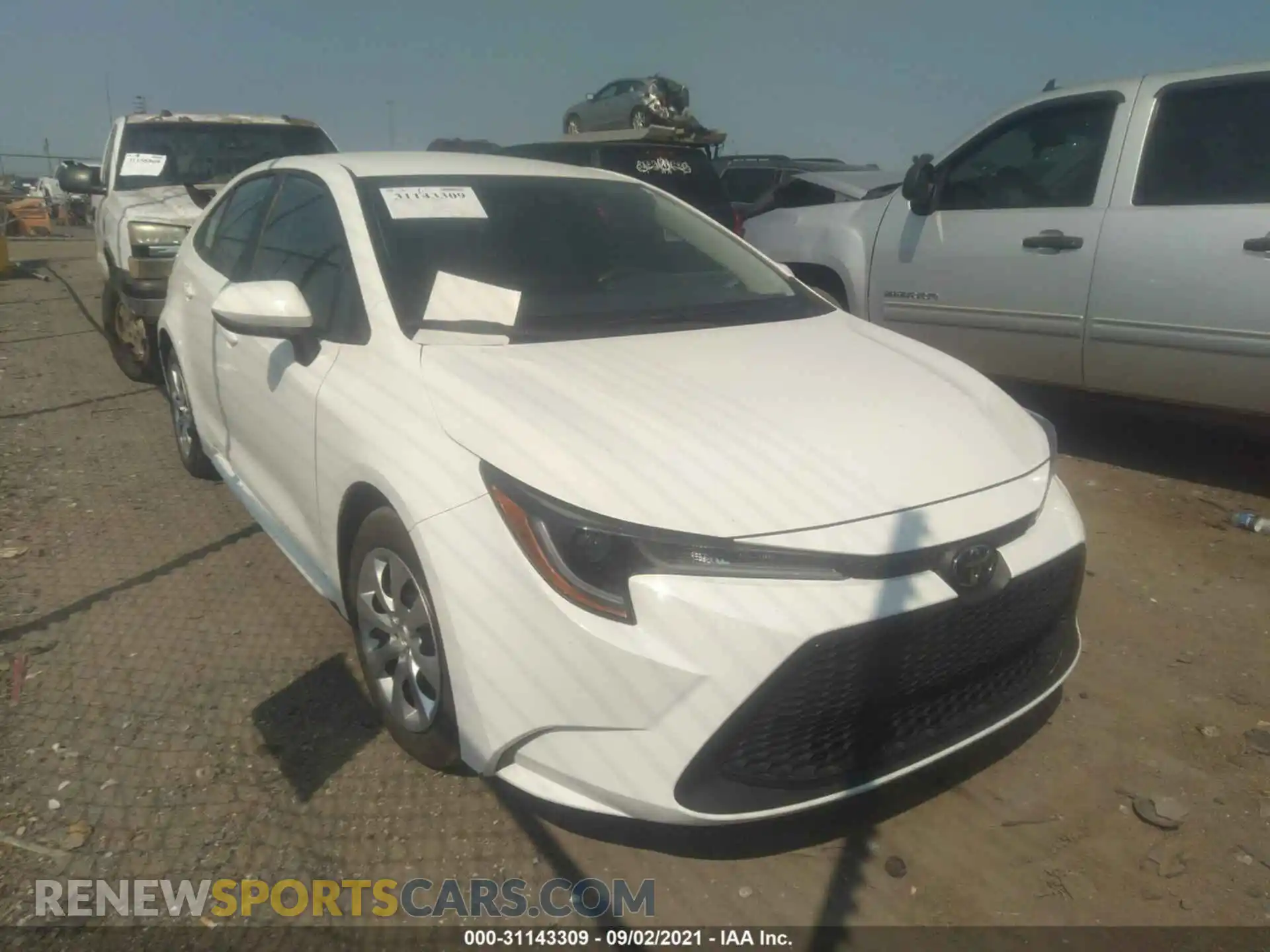1 Photograph of a damaged car 5YFEPRAE9LP095927 TOYOTA COROLLA 2020
