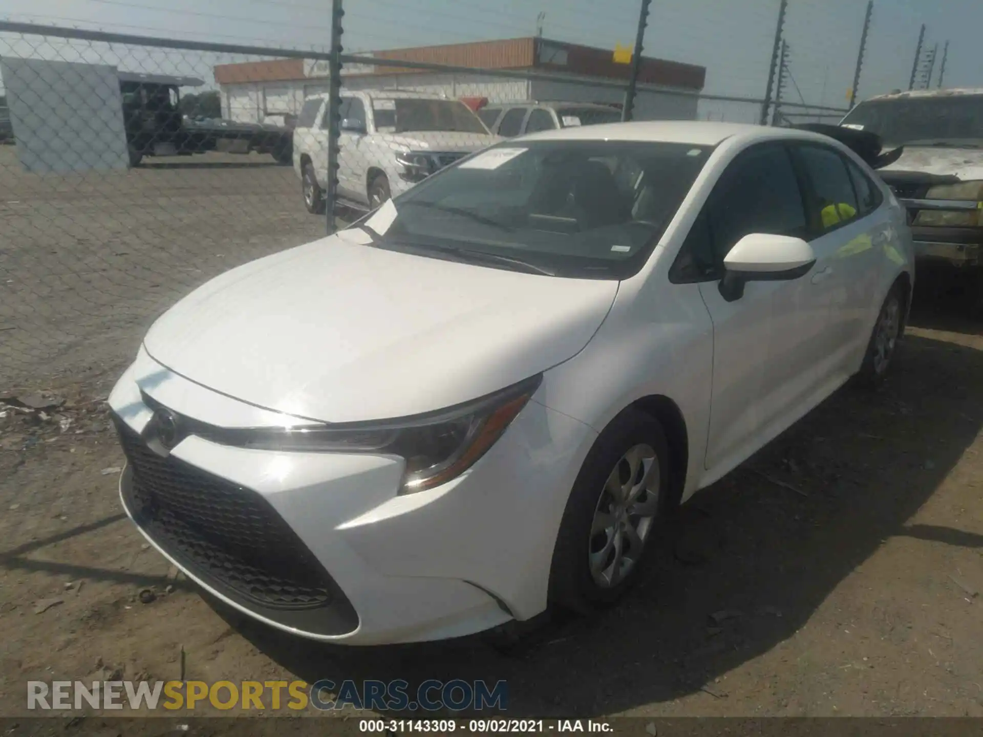 2 Photograph of a damaged car 5YFEPRAE9LP095927 TOYOTA COROLLA 2020