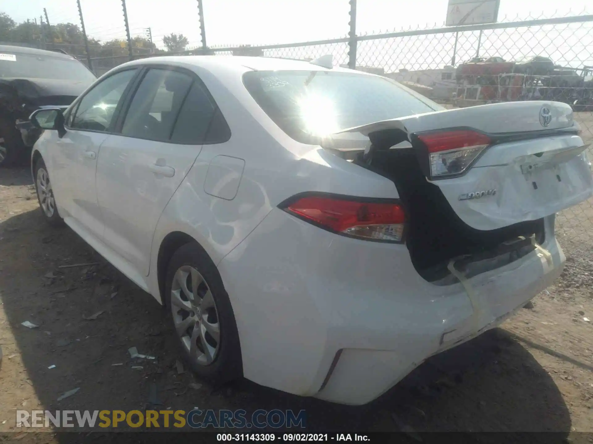 3 Photograph of a damaged car 5YFEPRAE9LP095927 TOYOTA COROLLA 2020