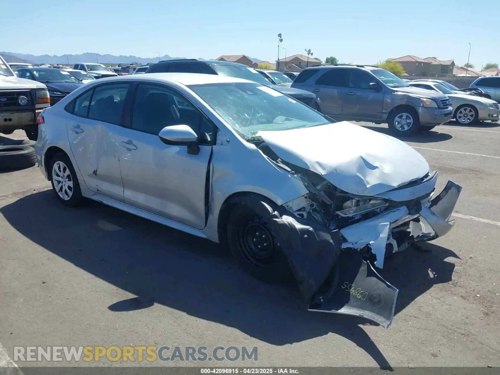 1 Photograph of a damaged car 5YFEPRAE9LP098455 TOYOTA COROLLA 2020