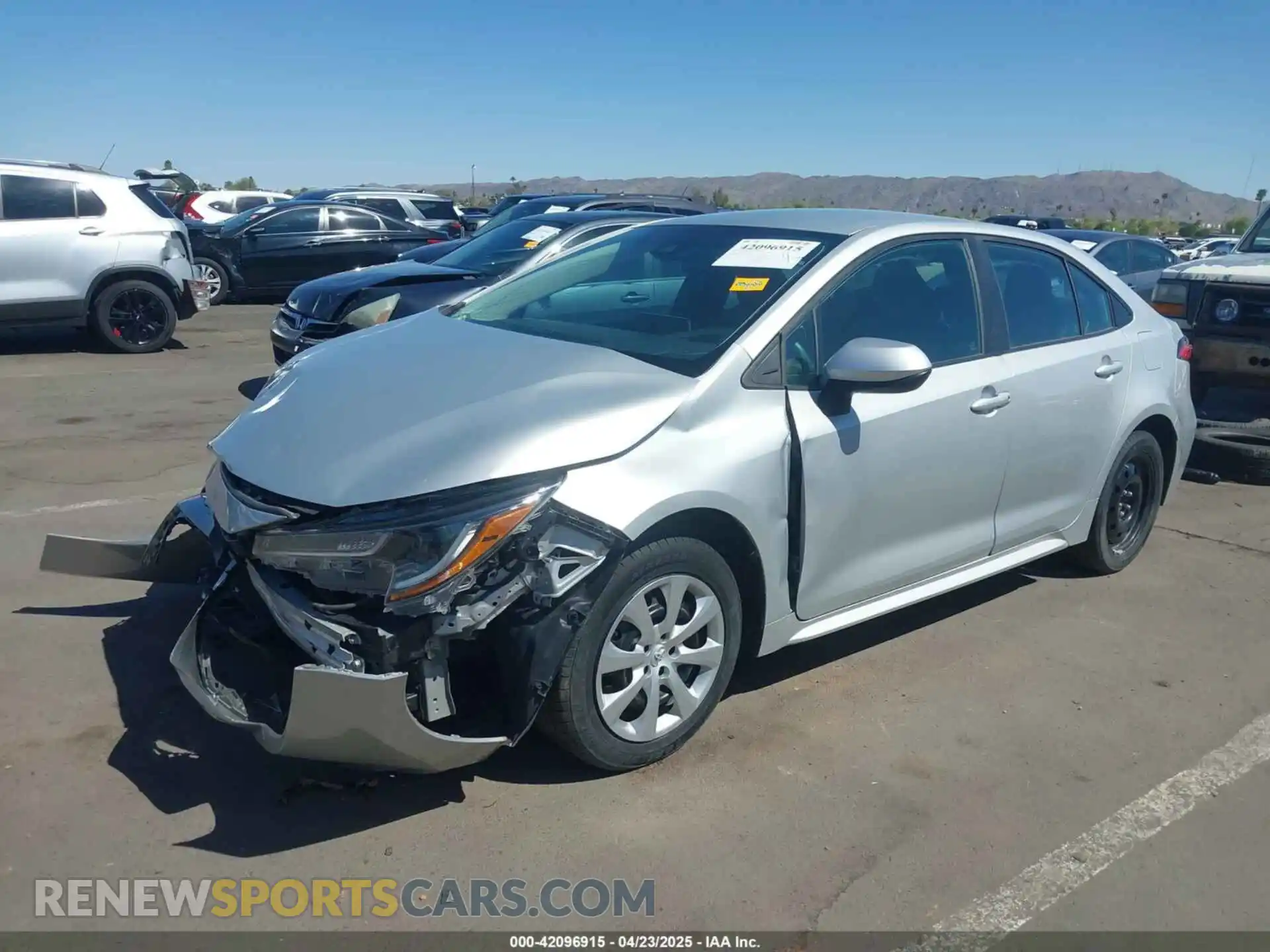 2 Photograph of a damaged car 5YFEPRAE9LP098455 TOYOTA COROLLA 2020