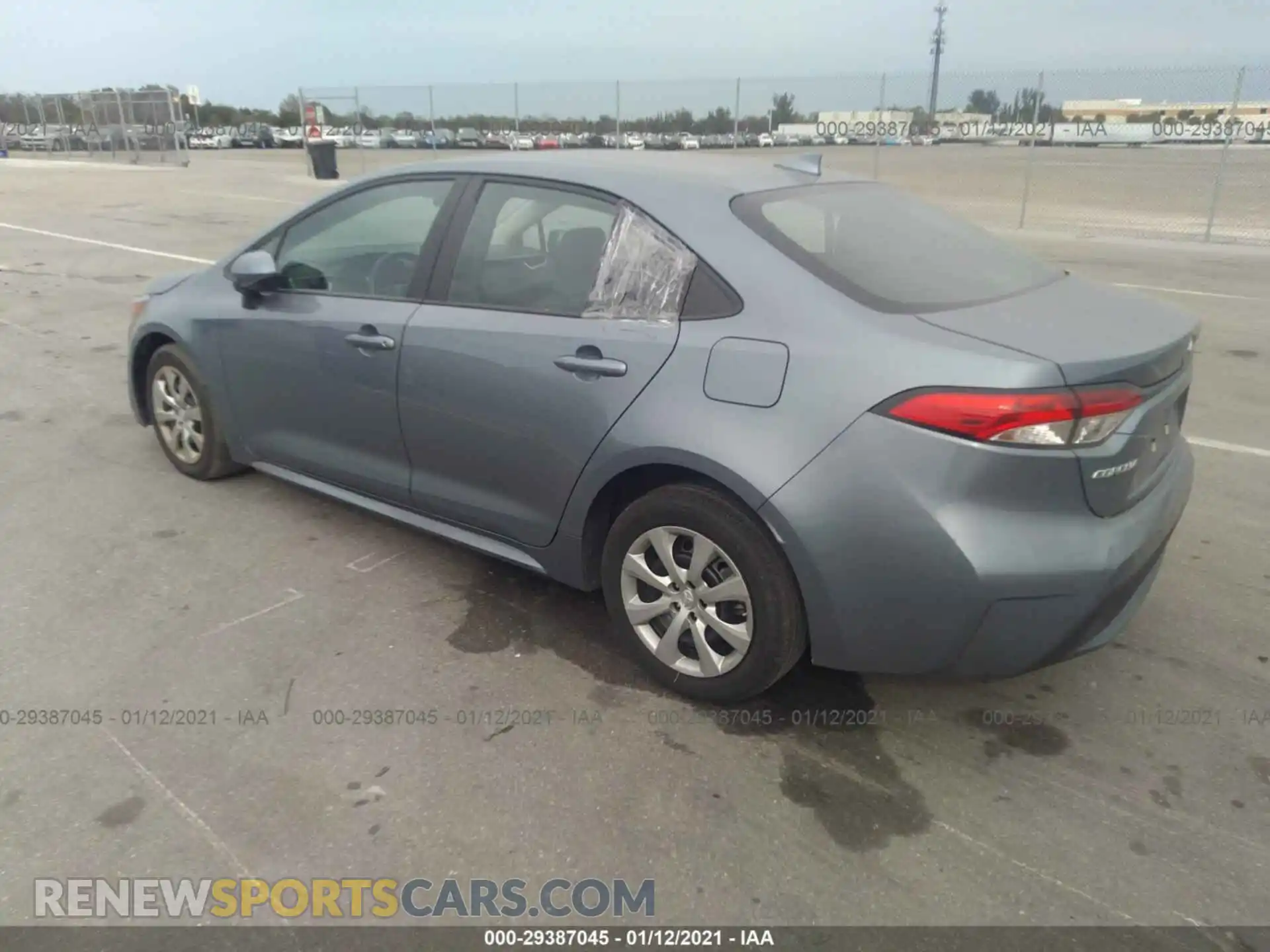 3 Photograph of a damaged car 5YFEPRAE9LP101094 TOYOTA COROLLA 2020