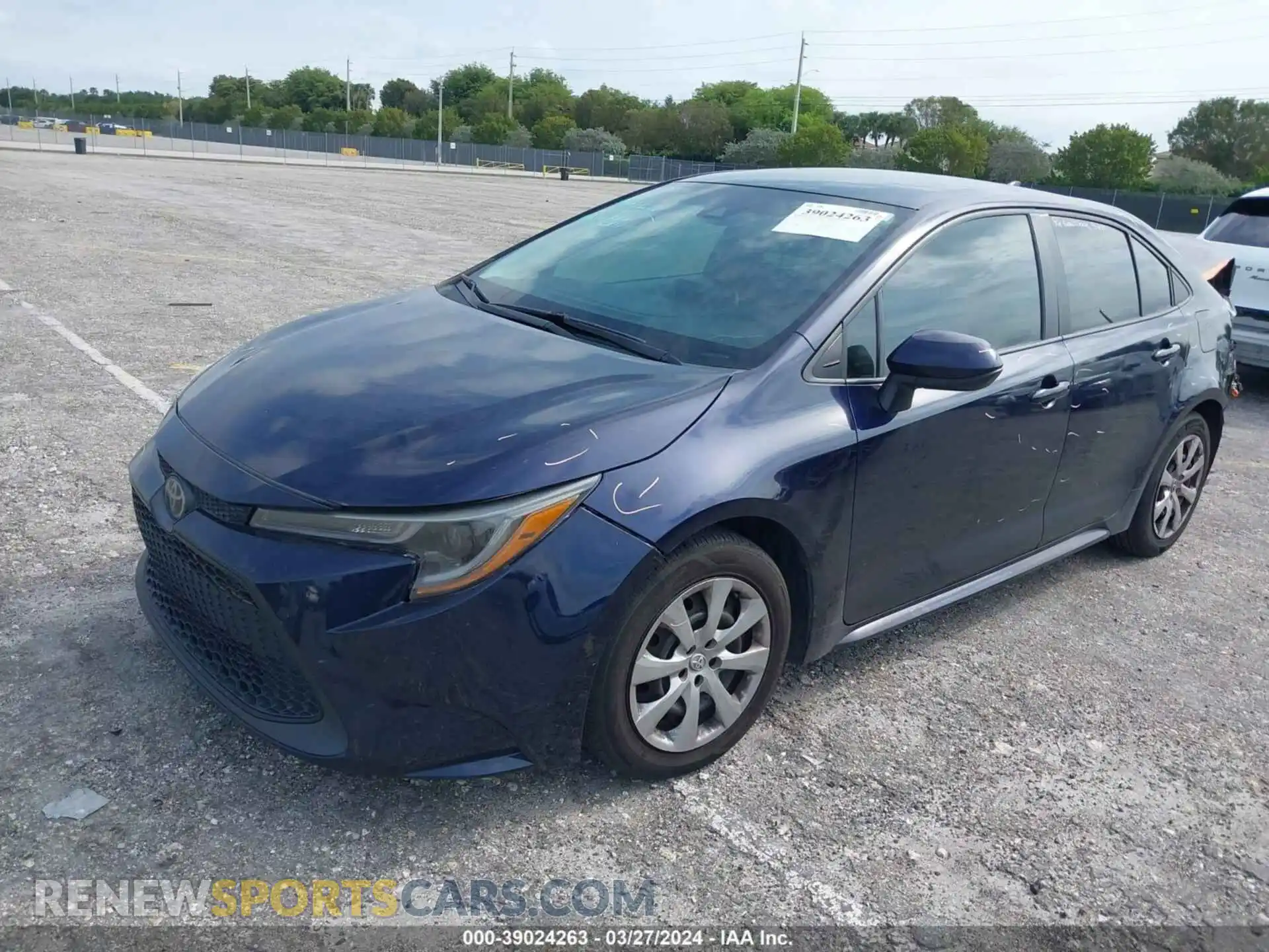2 Photograph of a damaged car 5YFEPRAE9LP102102 TOYOTA COROLLA 2020