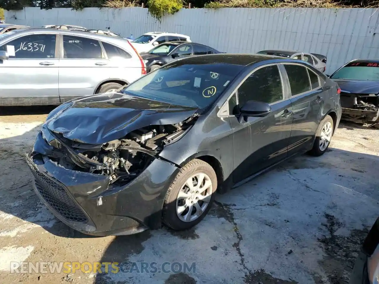 2 Photograph of a damaged car 5YFEPRAE9LP115237 TOYOTA COROLLA 2020