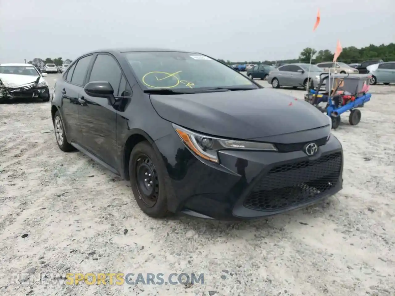 1 Photograph of a damaged car 5YFEPRAE9LP129462 TOYOTA COROLLA 2020