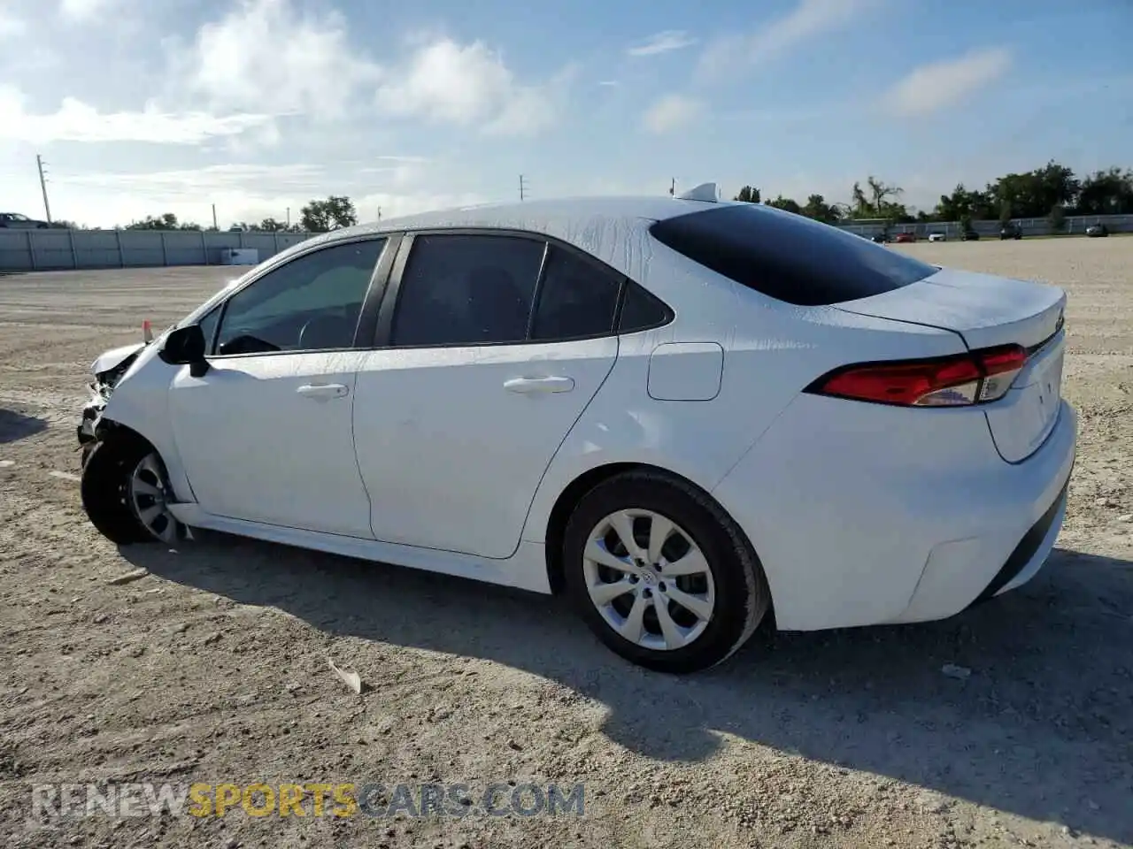 2 Photograph of a damaged car 5YFEPRAE9LP130241 TOYOTA COROLLA 2020