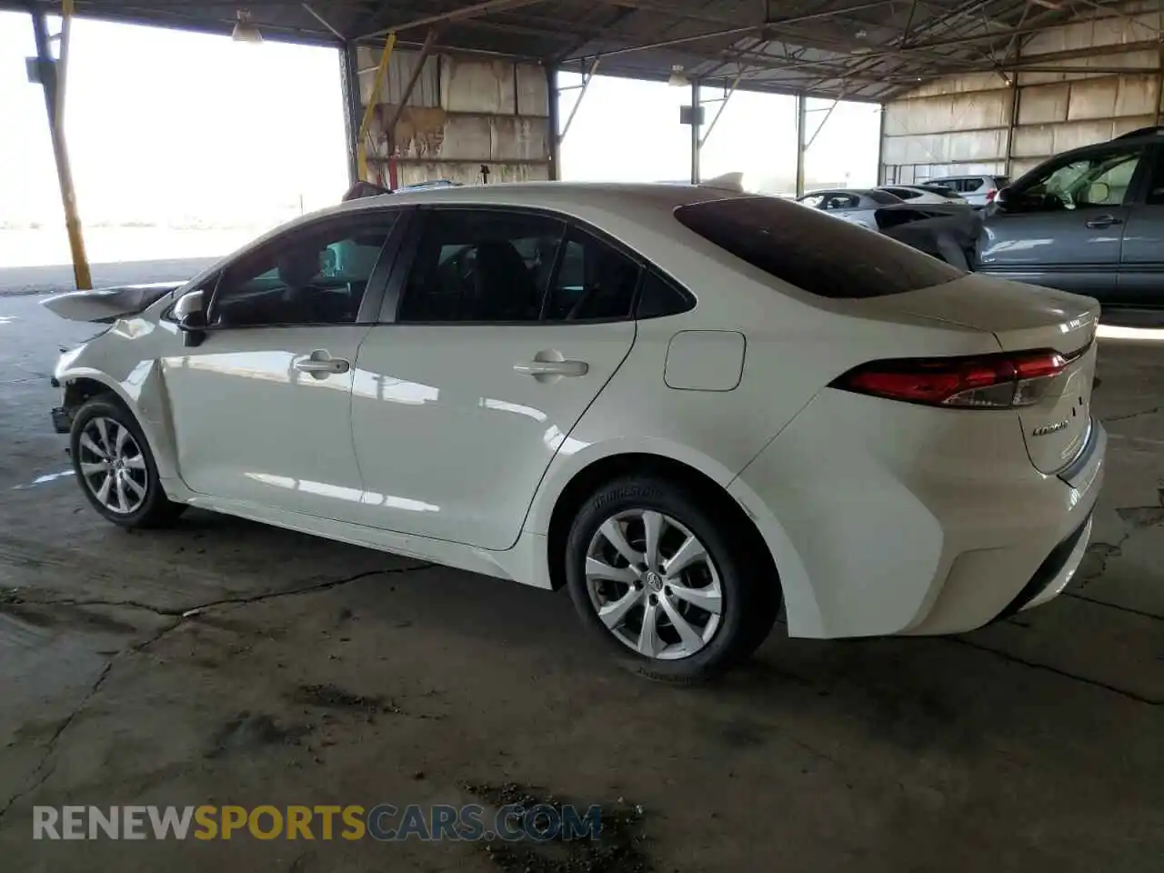 2 Photograph of a damaged car 5YFEPRAE9LP132989 TOYOTA COROLLA 2020