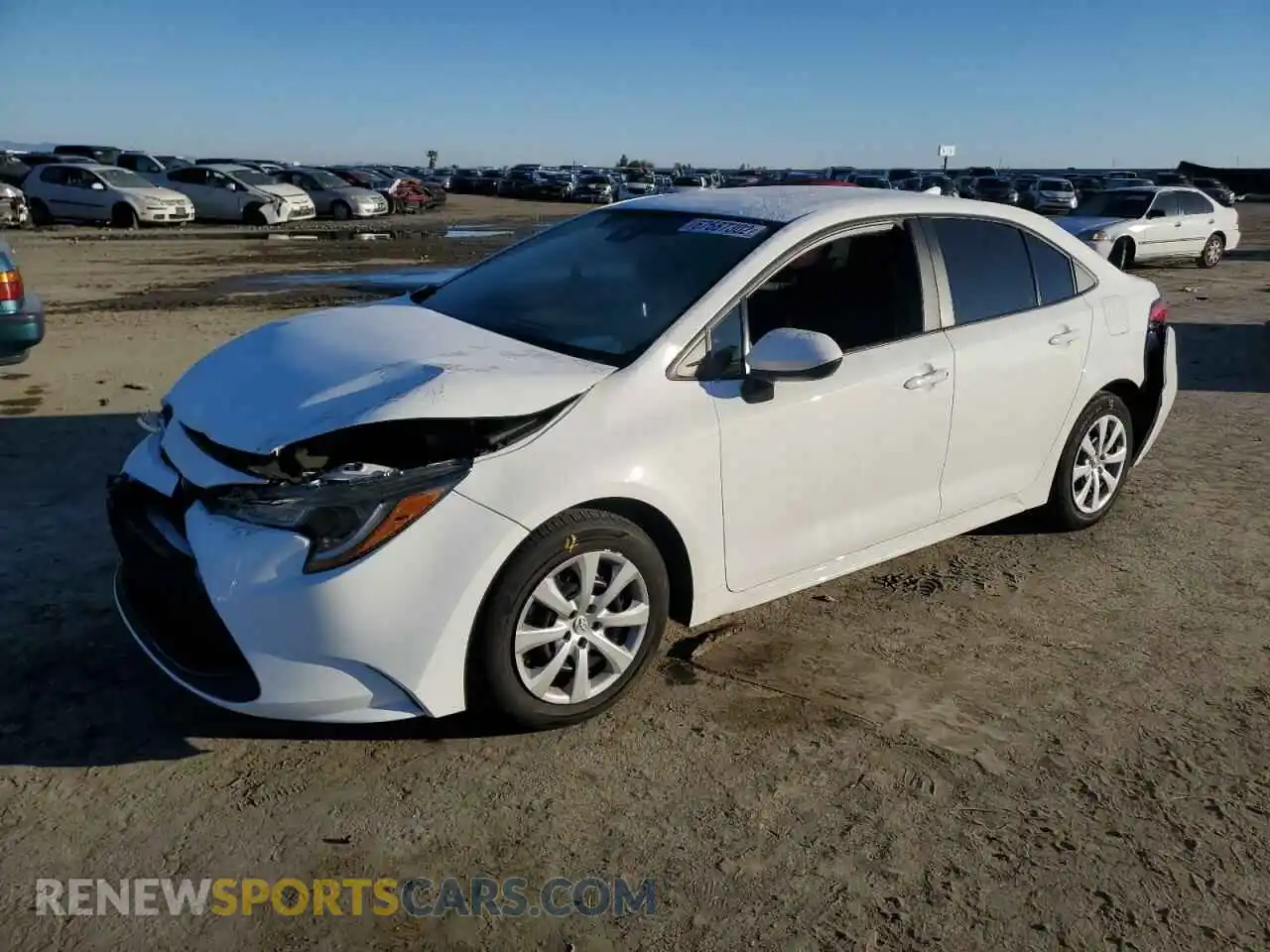 1 Photograph of a damaged car 5YFEPRAE9LP133513 TOYOTA COROLLA 2020