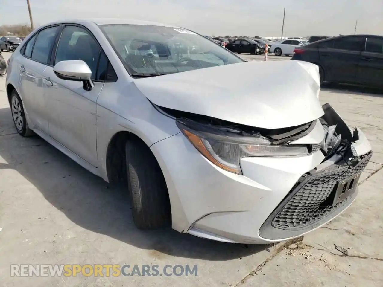 1 Photograph of a damaged car 5YFEPRAE9LP139800 TOYOTA COROLLA 2020