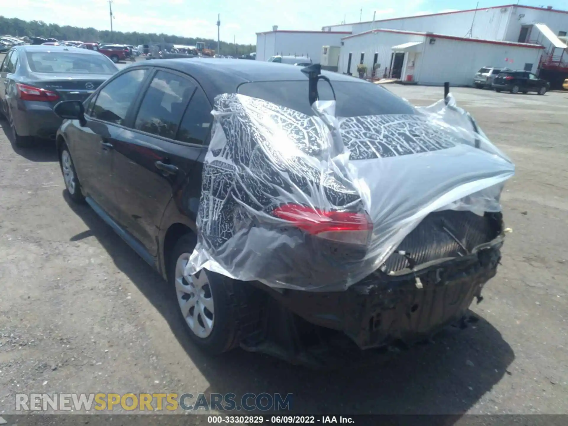 3 Photograph of a damaged car 5YFEPRAEXLP030441 TOYOTA COROLLA 2020