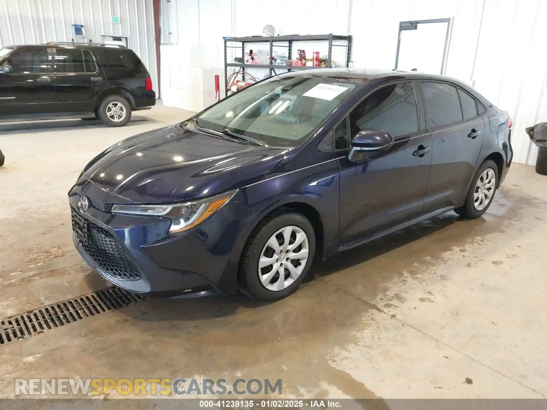 2 Photograph of a damaged car 5YFEPRAEXLP030634 TOYOTA COROLLA 2020