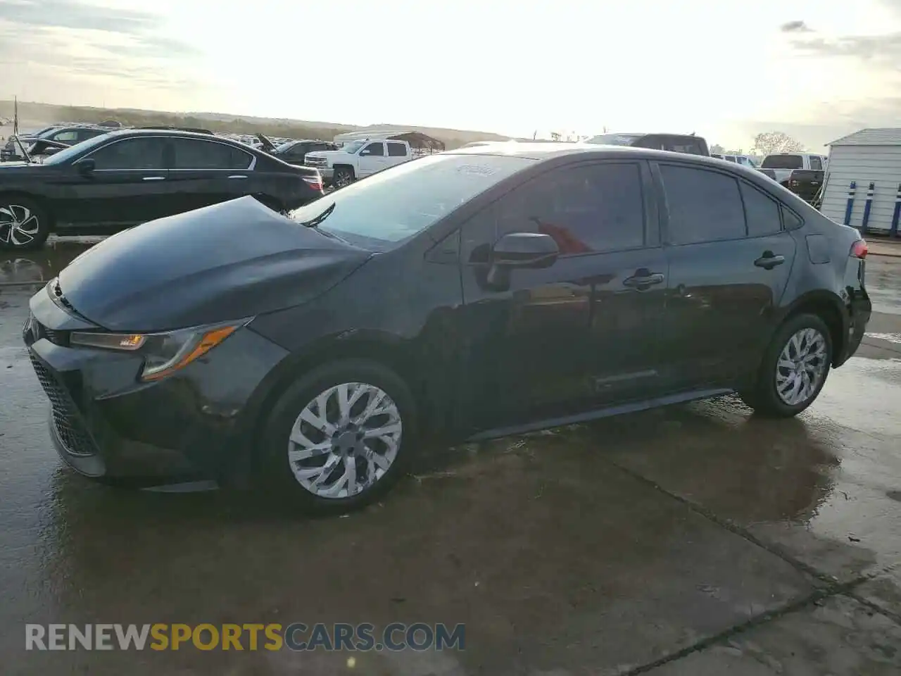 1 Photograph of a damaged car 5YFEPRAEXLP035882 TOYOTA COROLLA 2020