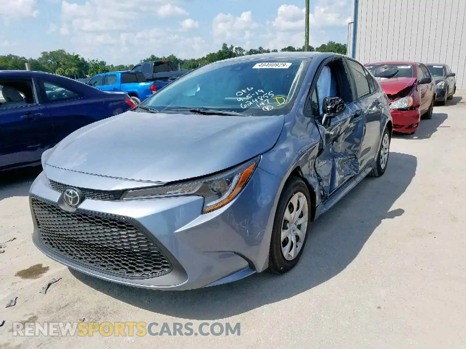 2 Photograph of a damaged car 5YFEPRAEXLP043612 TOYOTA COROLLA 2020